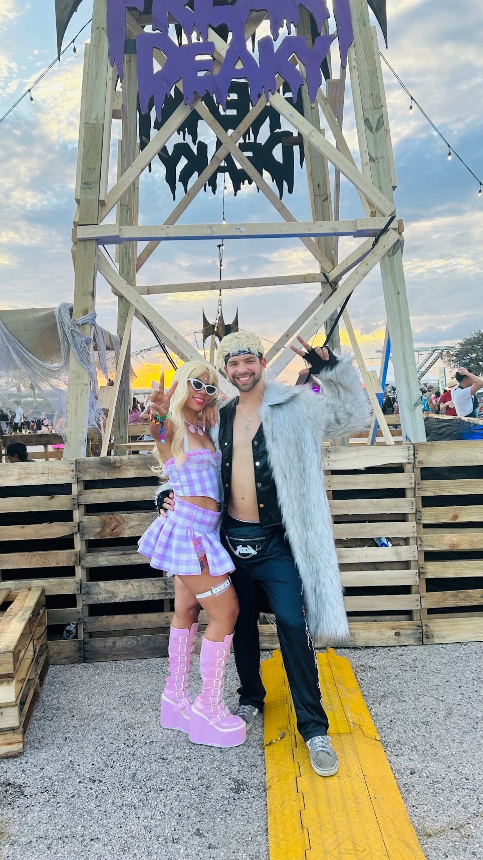 Eva and Sean at Svdden Death concert 2024